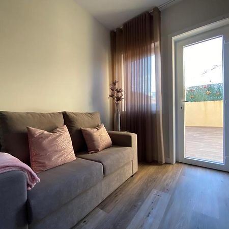 Junqueira76 Guesthouse Повуа-ди-Варзин Экстерьер фото